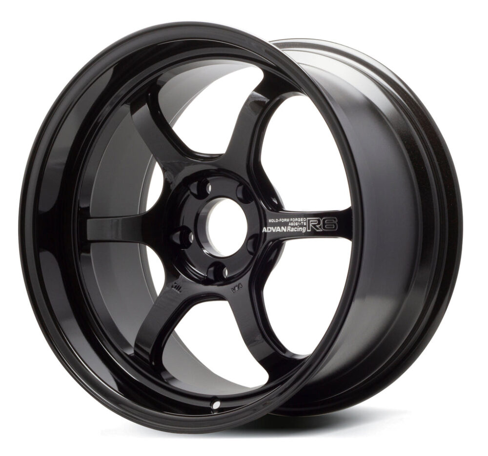 Advan Racing R6 - 18"